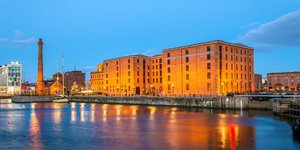 Εικόνα από το λιμάνι στο Λίβερπουλ της Βρετανίας