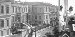 Πηγή: Λεύκωμα «Θεραπευτήριο "Ο Ευαγγελισμός" 1881 - 2021»
