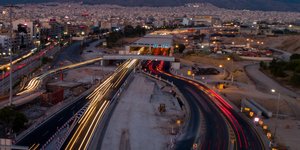 Εργα στο παραλιακό μέτωπο του Φαλήρου