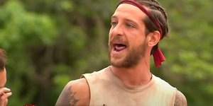 Ο Ηλίας Μπογδάνος