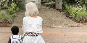 Το ταξίδι υιοθεσίας της Χριστίνας Κοντοβά