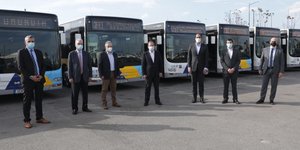 Καραμανλής: Από την Παρασκευή αρχίζουν να βγαίνουν στους δρόμους της Αθήνας και τα νέα λεωφορεία με leasing 