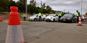 μετακίνηση έλεγχοι