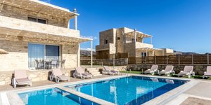 μεζονετες πισινα 