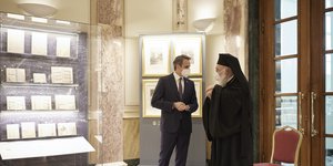 Ο Αρχιεπίσκοπος Ιερώνυμος με τον πρωθυπουργό Κυριάκο Μητσοτάκη