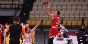 Φάση από τον αγώνα στο ΣΕΦ