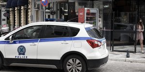 περιπολικο πισω μερος