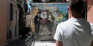 πλατη γκράφιτι λατερνα