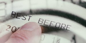 Ποια είναι η διαφορά ανάμεσα σε «ανάλωση κατά προτίμηση πριν από» και «ημερομηνία λήξης»