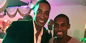 Ο Σκότι Πίπεν με τον γιο του