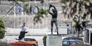 Πασχαλινή διακόσμηση στην Αθήνα από την Περιφέρεια