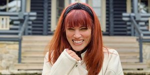 Η Μαίρη Συνατσάκη