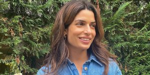 H Τόνια Σωτηροπούλου με τζιν look