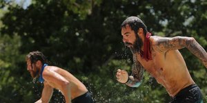 Survivor 4: Η χυλόπιτα του Τριαντάφυλλου από τη γυναίκα του