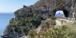 Μία από τις φωτογραφίες που ανέβασε ο Αμερικανός πρέσβης, Τζέφρι Πάιατ 