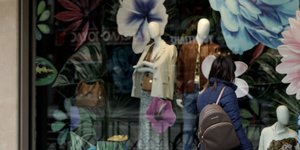 Βιτρίνα καταστήματος στη Θεσσαλονίκη