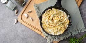 Fettuccine Alfredo
