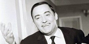 Η Φίνος Φιλμ θυμάται τον Νίκο Ρίζο, 25 χρόνια από τον θάνατό του