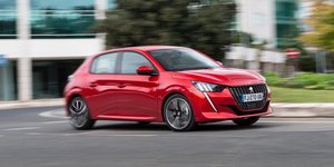 Peugeot πρωτιά στις πωλήσεις