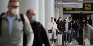 αφιξεις αεροδρομιο 