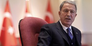 Ο Τούρκος υπ. Αμυνας Χουλουσί Ακάρ