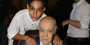 O Νίκος Μπάρκουλης με τον πατέρα του, Ανδρέα 