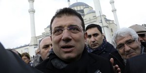 O Εκρέμ Ιμάμογλου