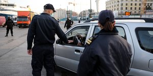 ελεγχοι λιμανι