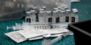 εμβολιασμοί εμβόλια