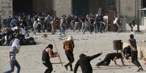 Επεισόδια στην Ιερουσαλήμ στο Ισραήλ ανάμεσα σε Παλαιστινίους και Ισραηλινούς