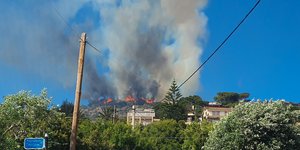 Κορωπί: Καλύτερη η κατάσταση της πυρκαγιάς στην Αγία Μαρίνα