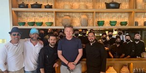 Ο Γκόρντον Ράμσεϊ στο εστιατόριο Krabo Beach