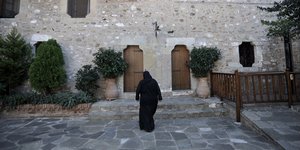 Καλόγρια σε μοναστήρι