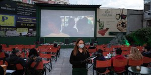 lockdown θερινά σινεμά