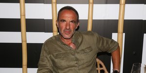 Οι φωτογραφίες από τα παιδικά χρόνια του Νίκου Αλιάγα