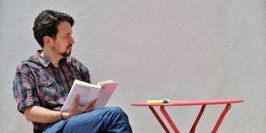 Ο Πάμπλο Ιγκλέσιας έκοψε τα μακριά μαλλιά