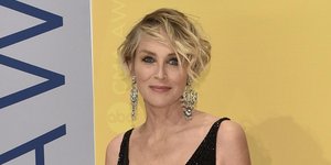 Η Σάρον Στόουν