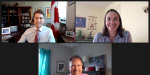 Τηλεδιάσκεψη με τον Καναδό βουλευτή