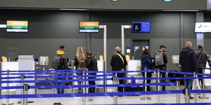 τουρισμός αεροδρόμιο