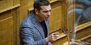 τσιπρας δαχτυλο