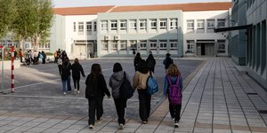 Βασίλης Κικίλιας μαθητές