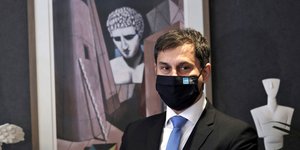 Χάρης Θεοχάρης