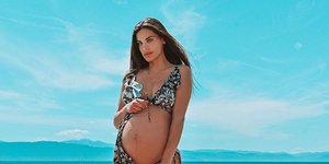 Χριστίνα Μπόμπα: Οι φανταστικές υποβρύχιες φωτογραφίες στον 8ο μήνα της εγκυμοσύνης της