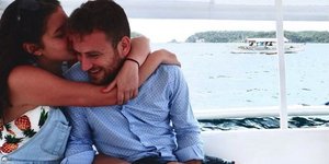 Η άτυχη Καρολάιν με τον σύζυγό της