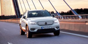Volvo XC40 Pure Electric