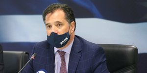 Ο Αδωνις Γεωργιάδης σε συνέντευξη Τύπου