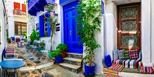 Ενα σοκάκι στη Σκόπελο