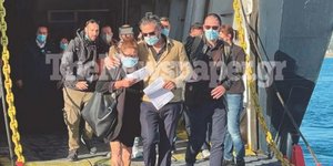 μητερα καρολαιν