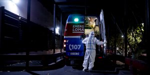 Ξεπέρασαν τις 88.000 οι θάνατοι από κορωνοϊό