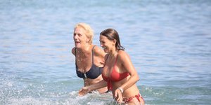 Στη Μύκονο η Ελλη Κοκκίνου